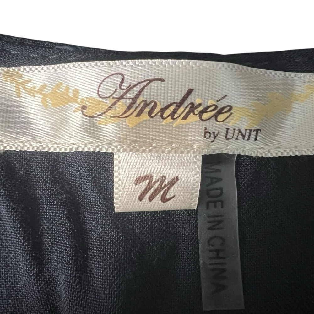Andree By Unit Floral Embroidered Tunic Top Size Small Boho Bell Sleeves Black - Picture 6 of 10